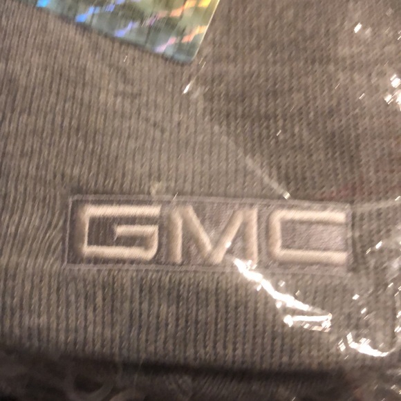 COPY - GM Beanie! New with label. CHEVY, GMC or Pontiac. - Picture 5 of 7
